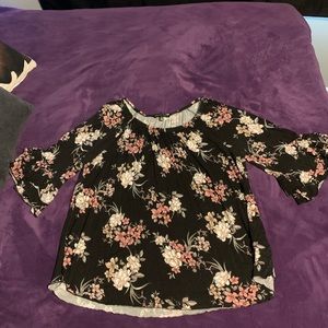 Always Indigo floral top with mid-length bell sleeves size 2X